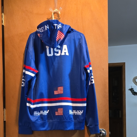 Blue USA Flag Hoodie - Picture 9 of 9